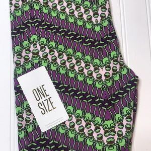 Kermit the Frog one size of the LulaRoe leggings